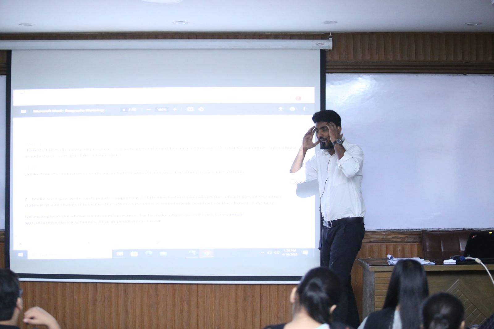 Workshop 2: Packed Hall Highlights